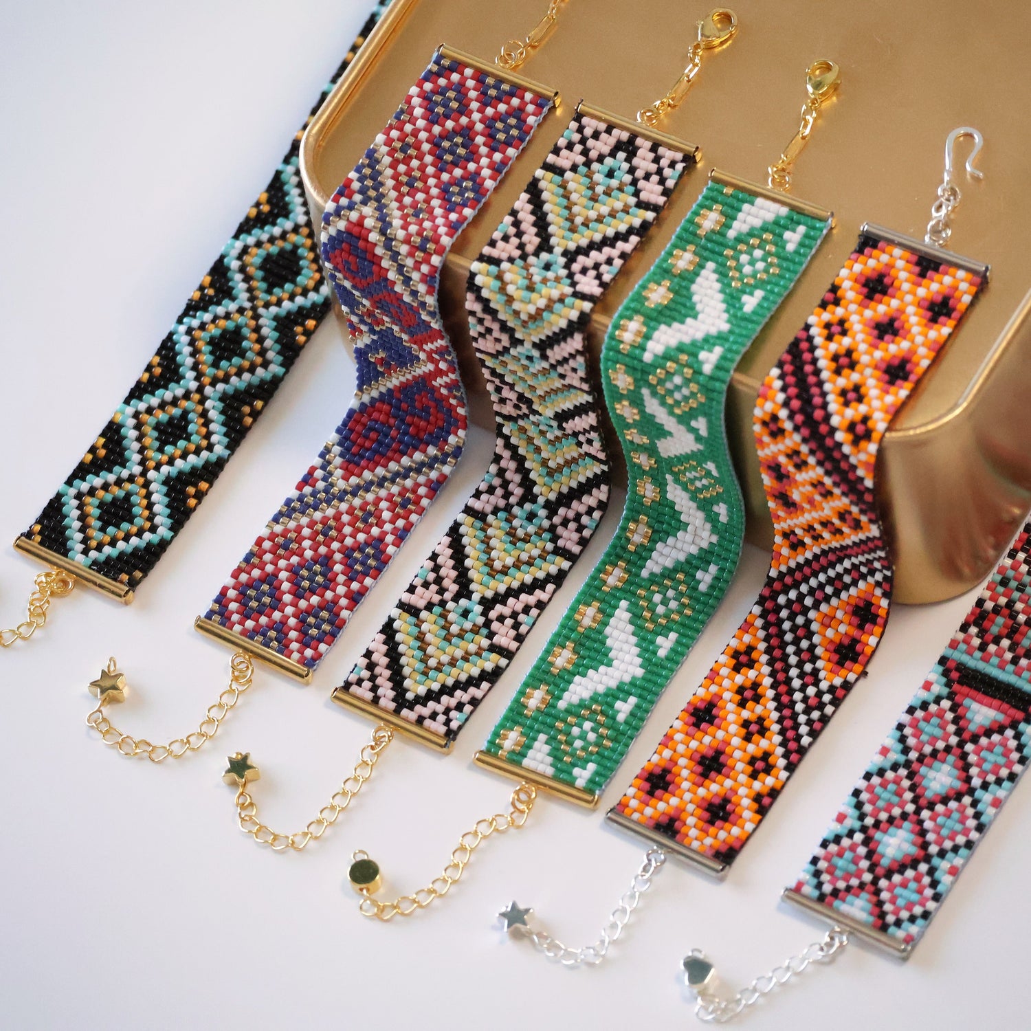 Classic Bracelets Collection