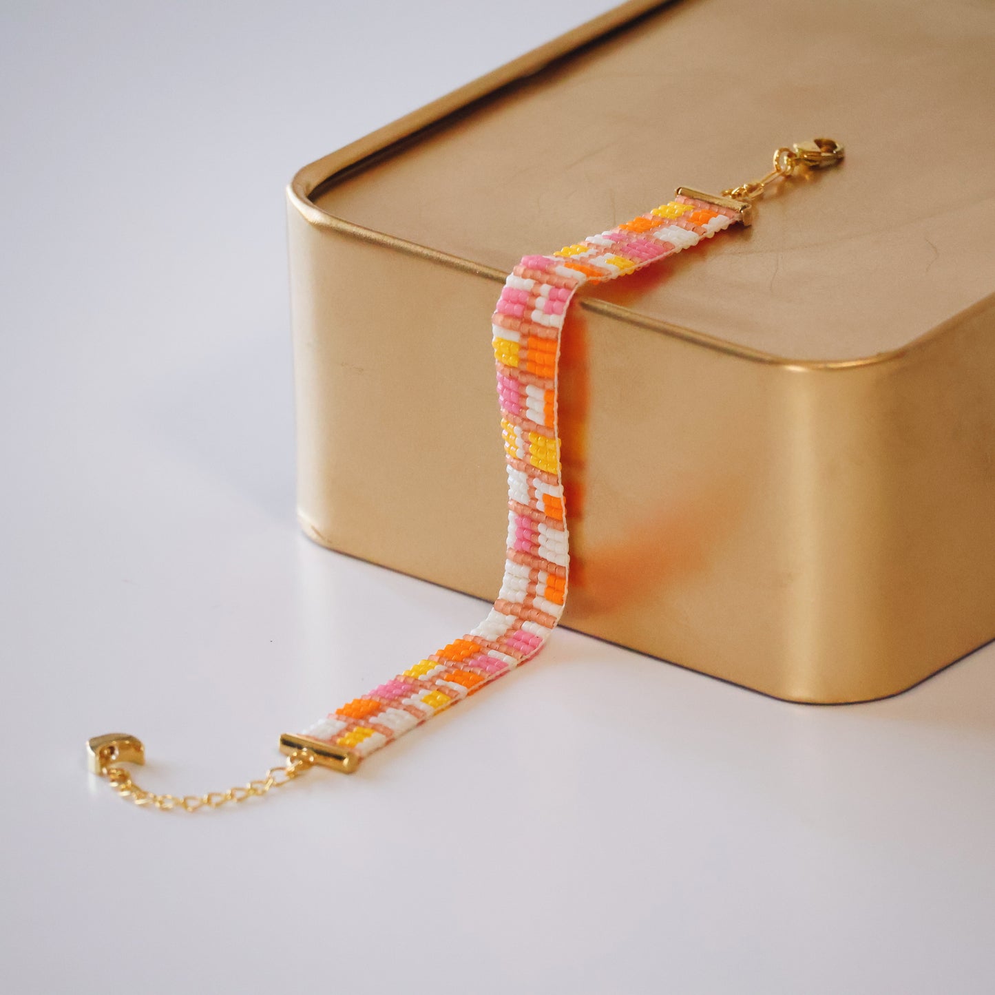 Carolina Minimalist Bracelet - Pink