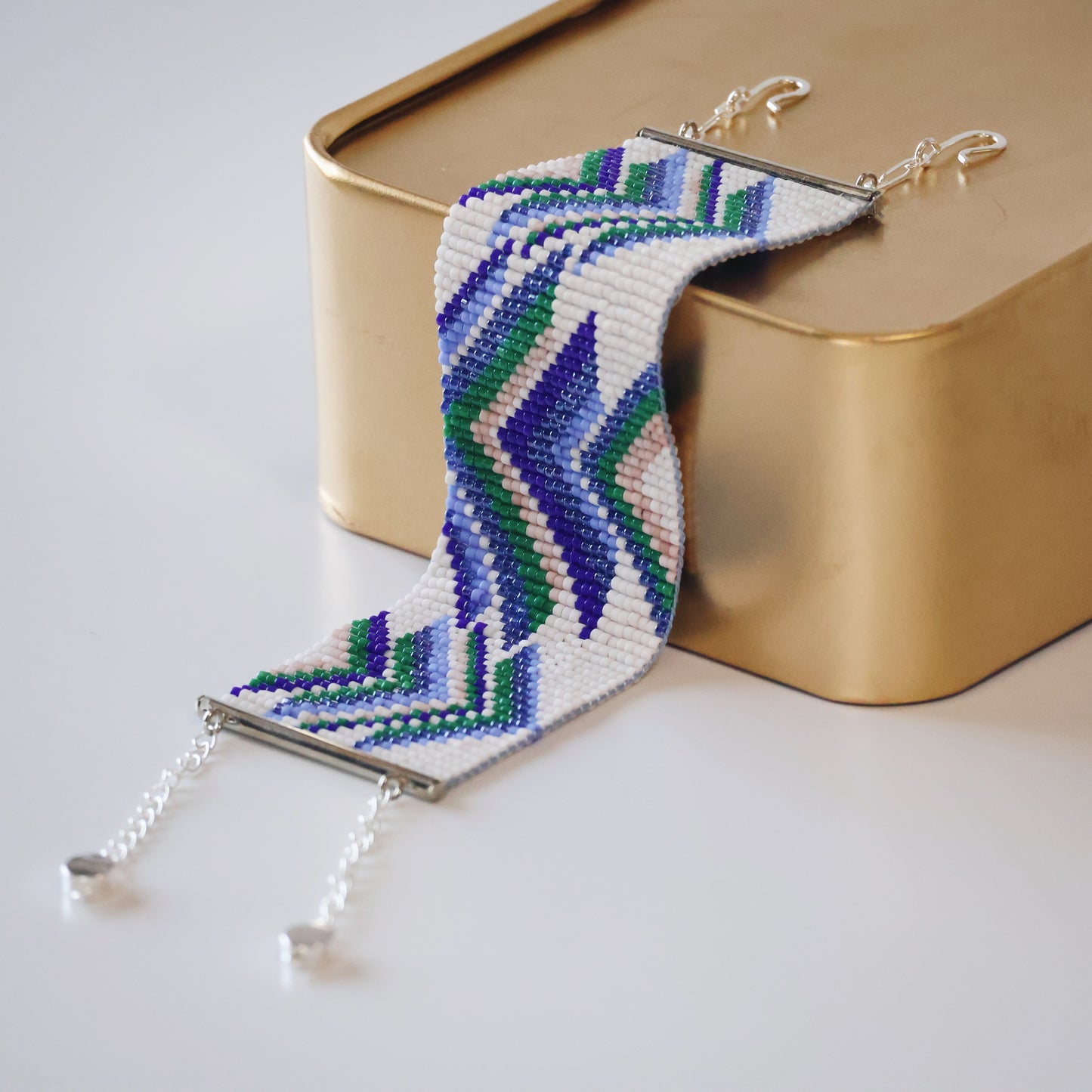 Lamiya Bold Bracelet