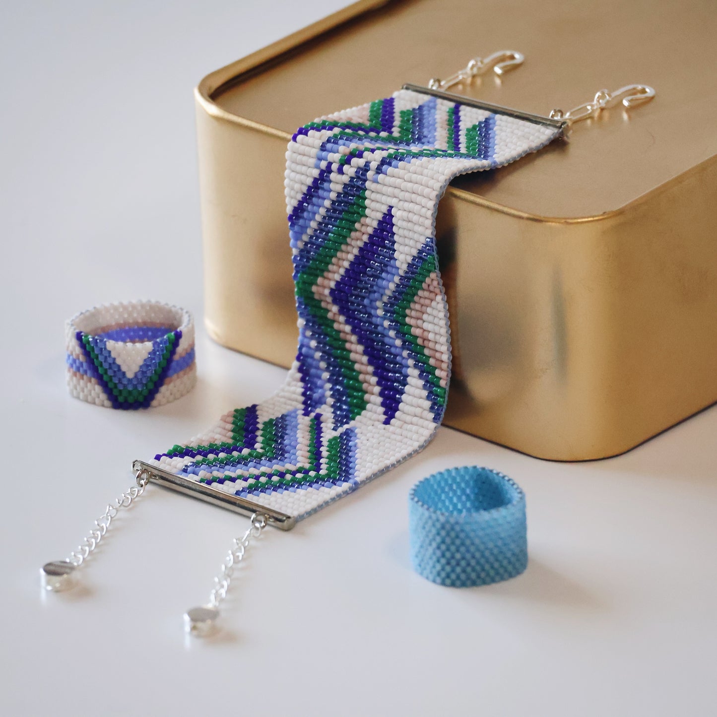 Lamiya Bold Bracelet