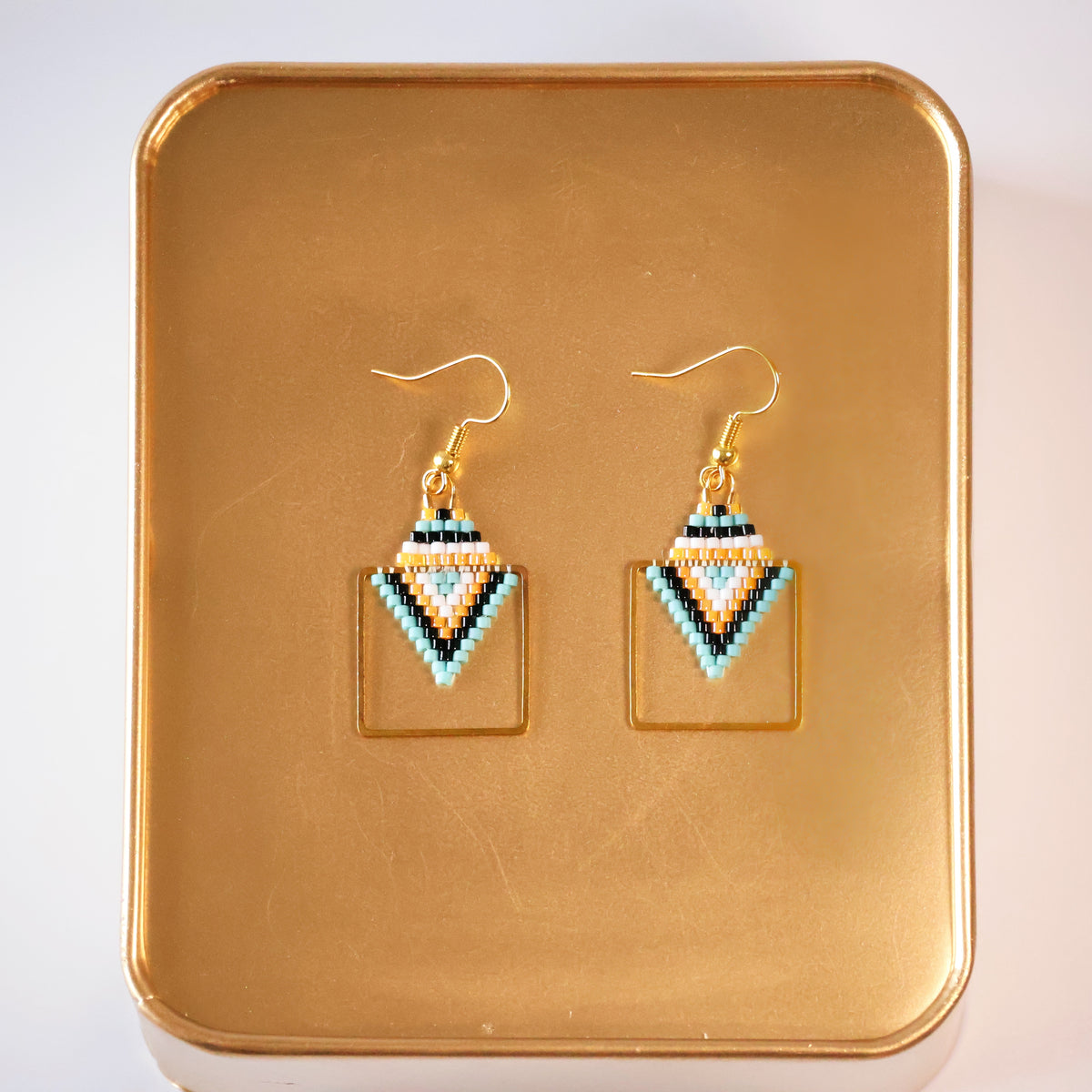 Joni Minimalist Earrings - Orange