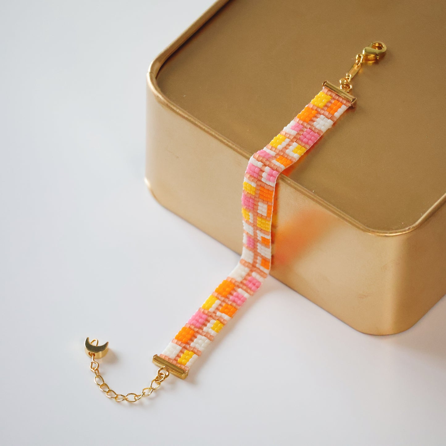 Carolina Minimalist Bracelet - Pink