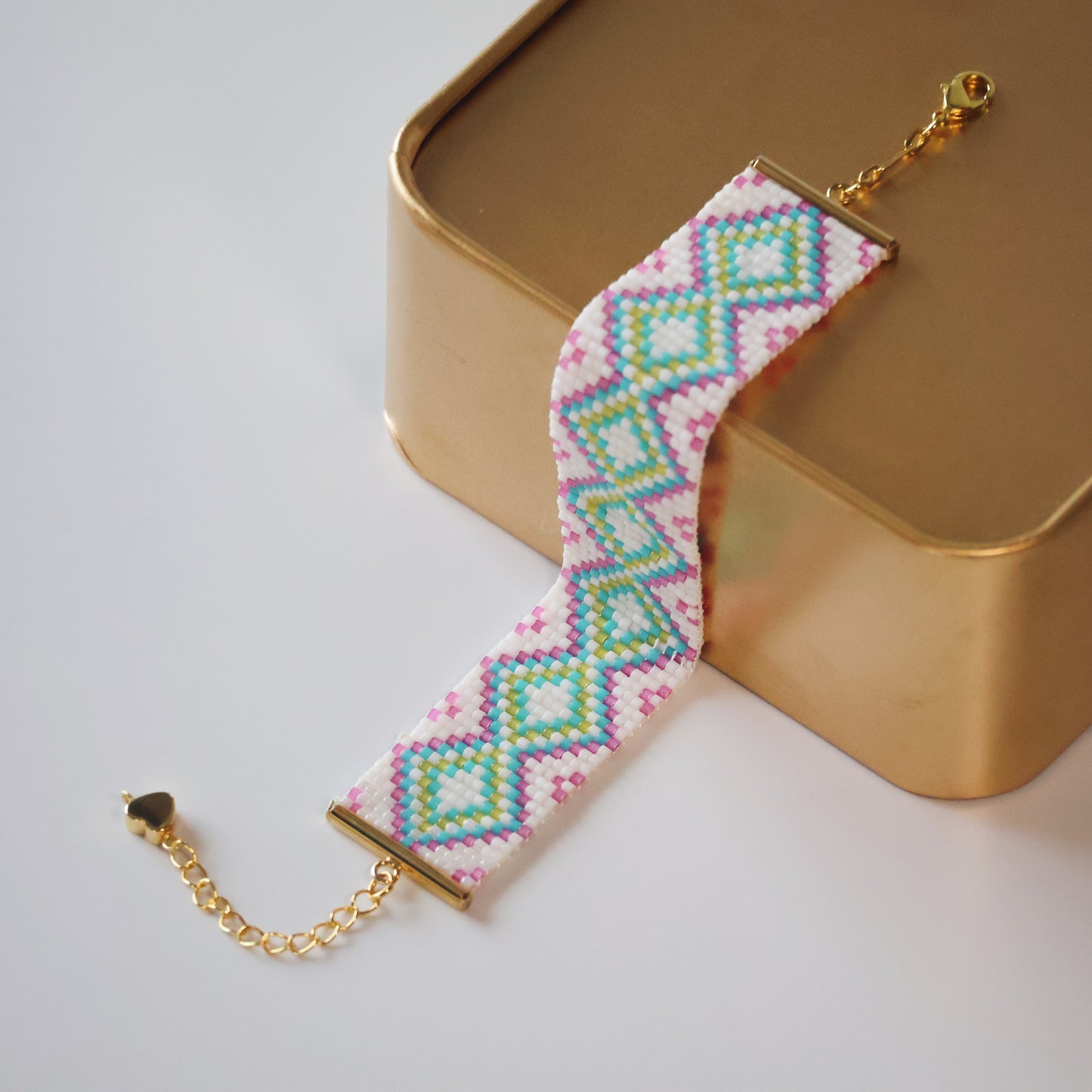 Joni Classic Bracelet - Pink