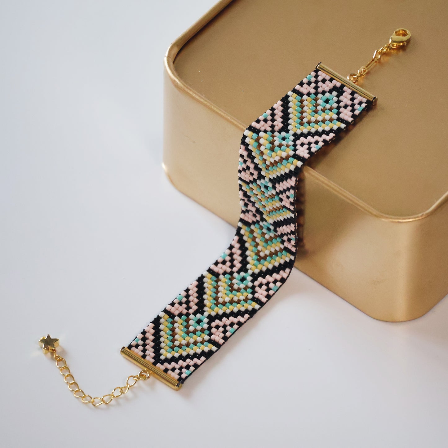 Elizabeth Classic Bracelet