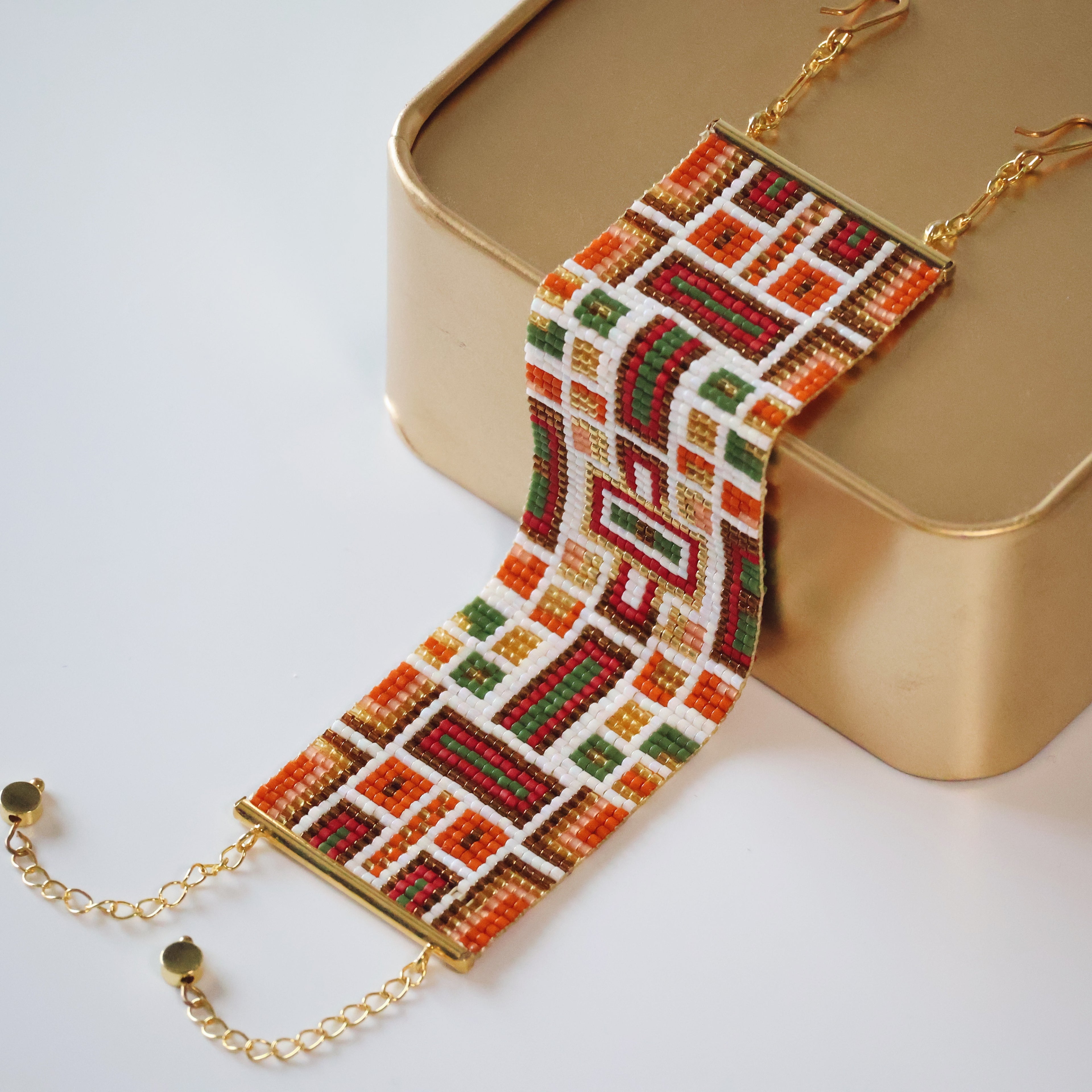 Raji Bold Bracelet