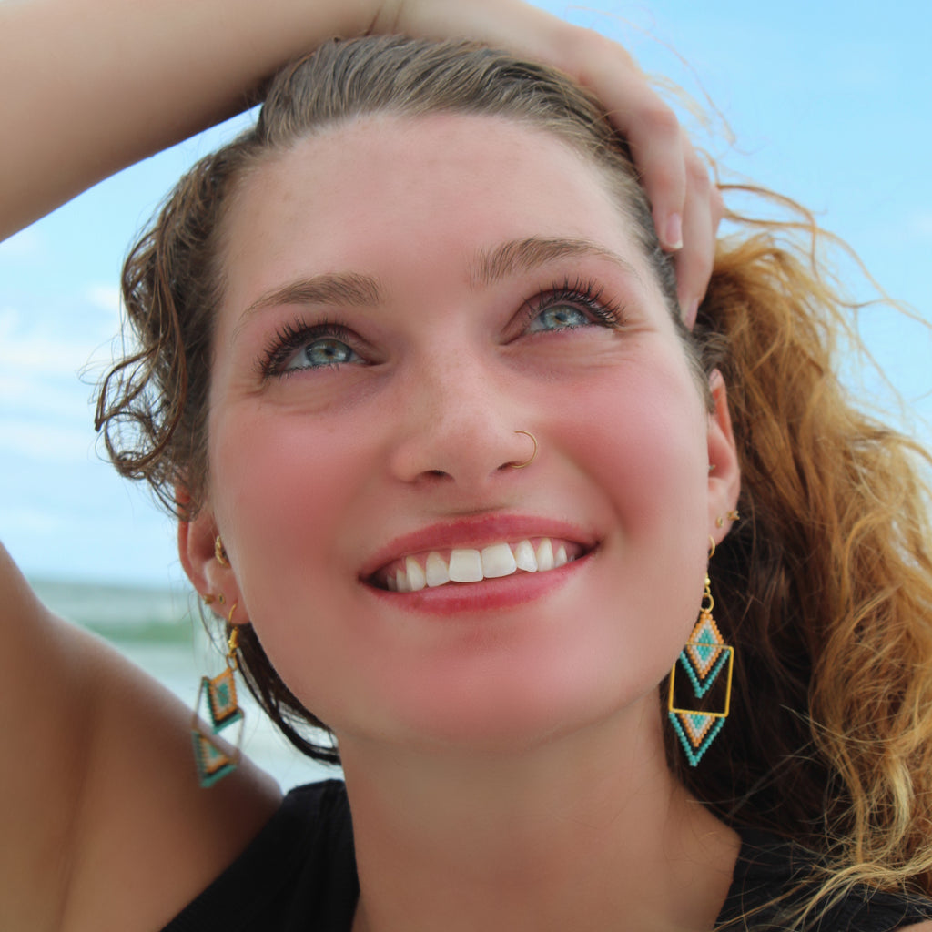 Joni Minimalist Earrings - Orange