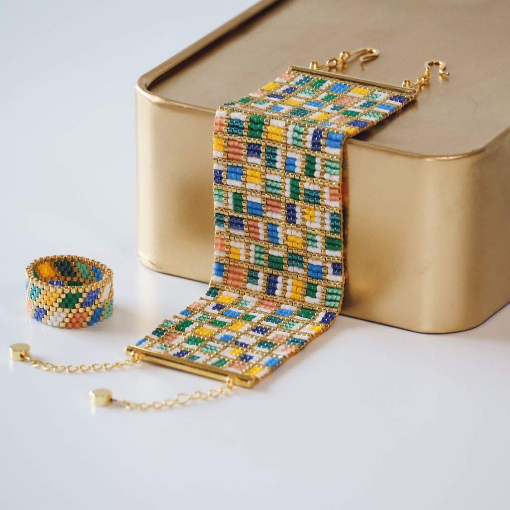 Mary Classic Ring