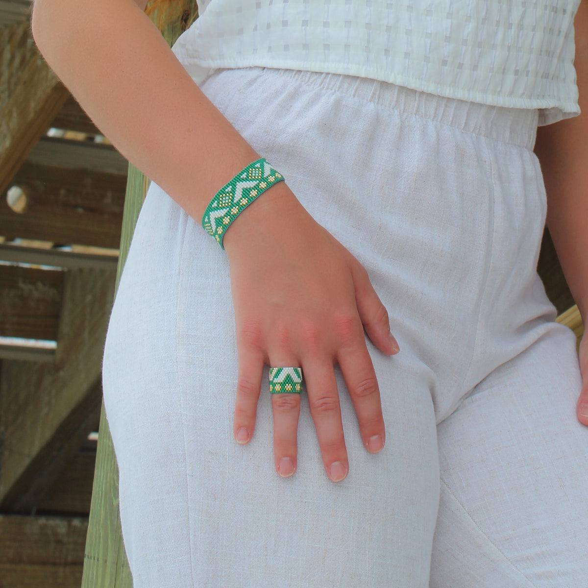 Jane Bold Ring - Green