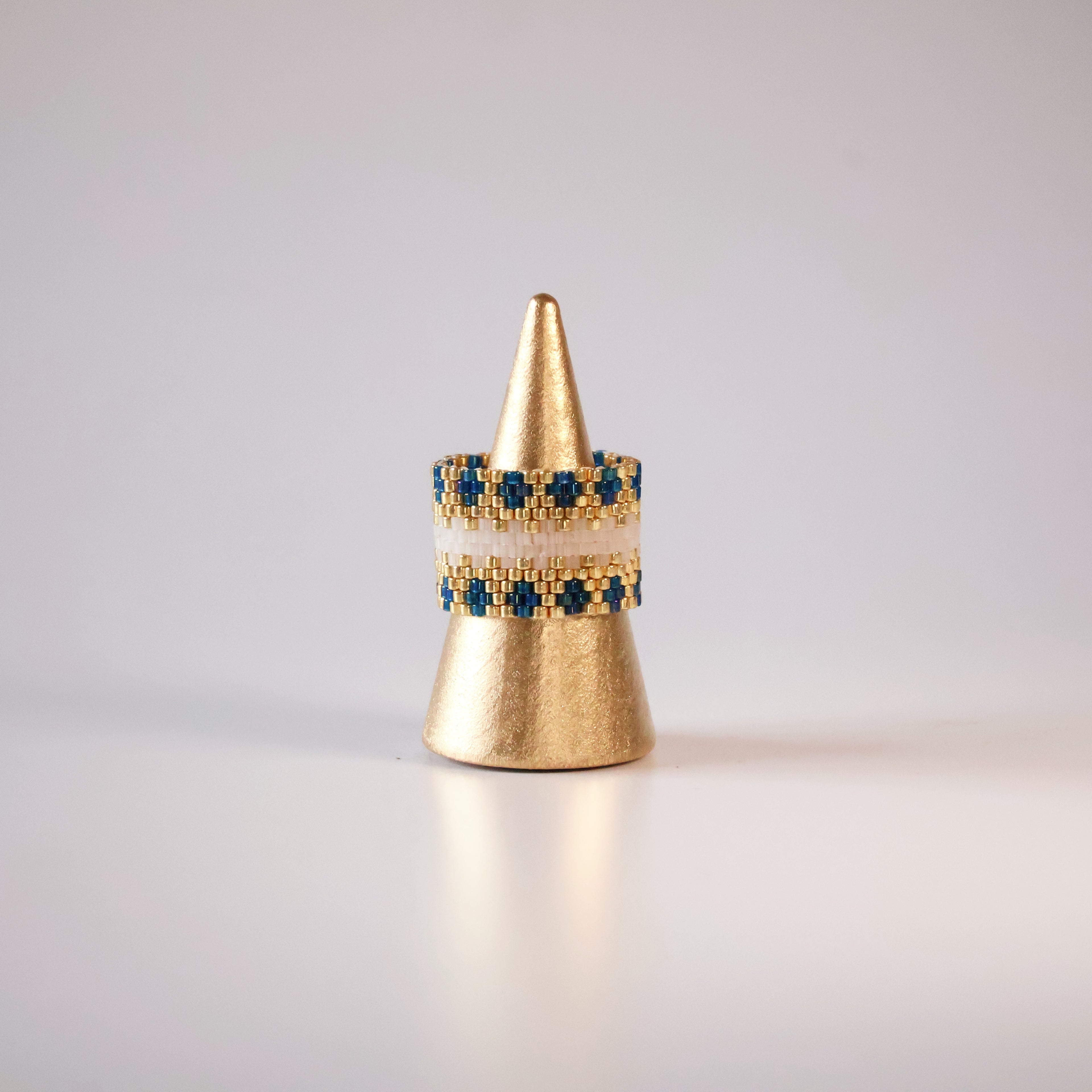 Elizabeth Bold Ring - Blue