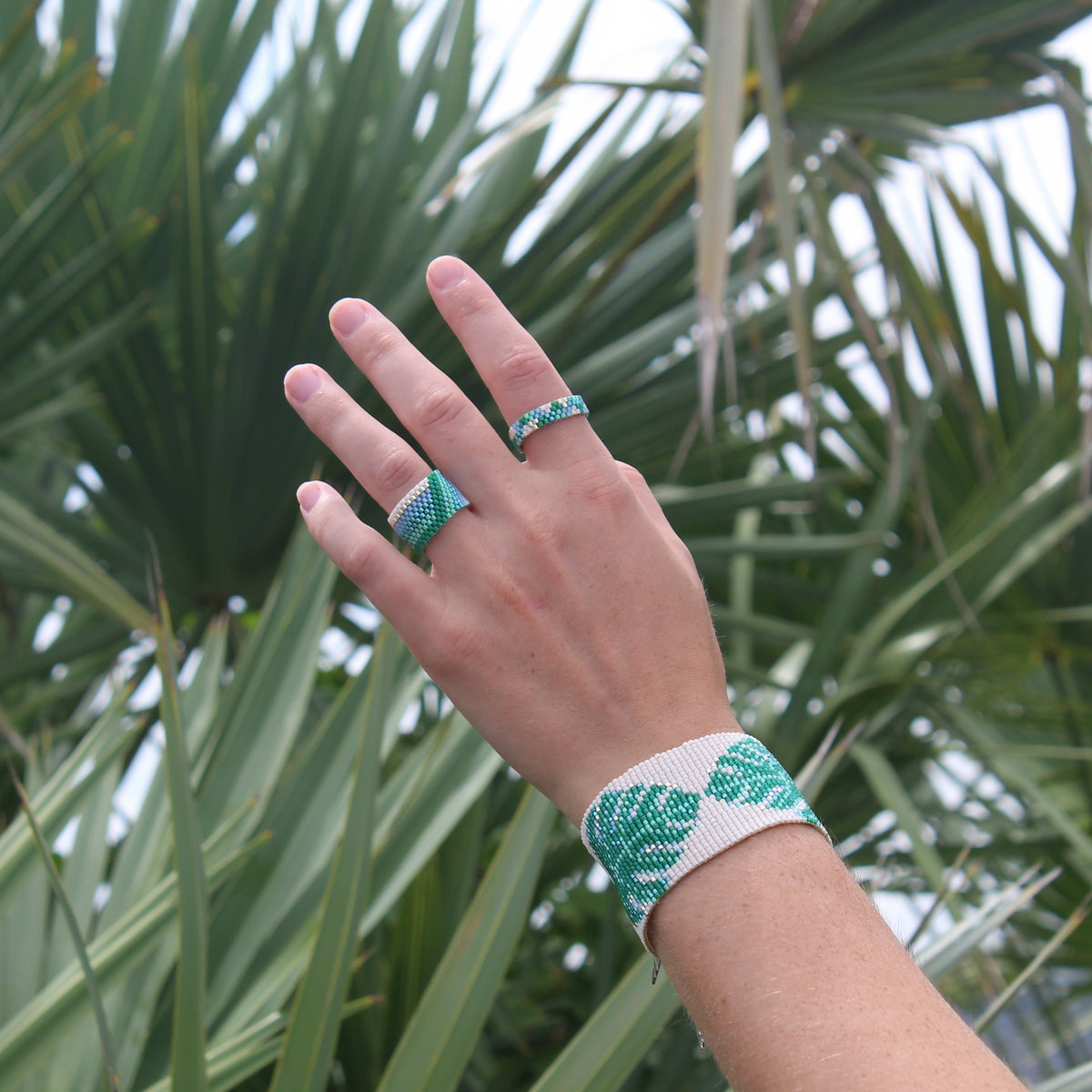 Dyah Bold Bracelet