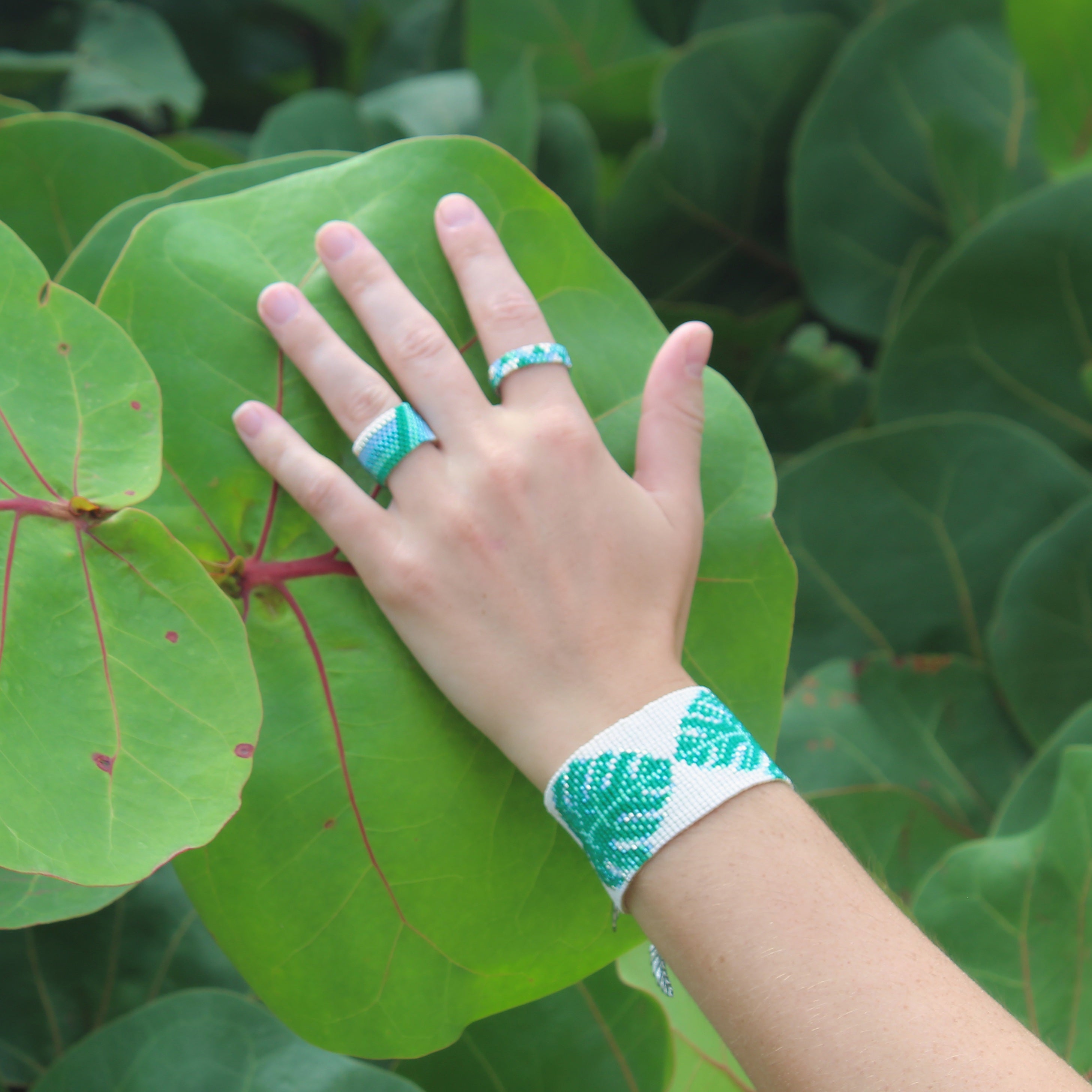Dyah Delicate Ring