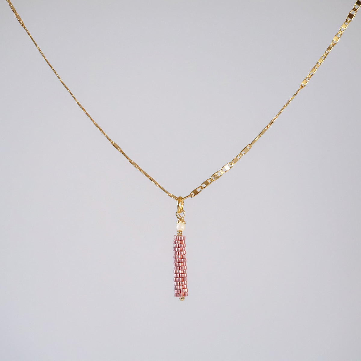 Olivia Delicate Necklace - Pink
