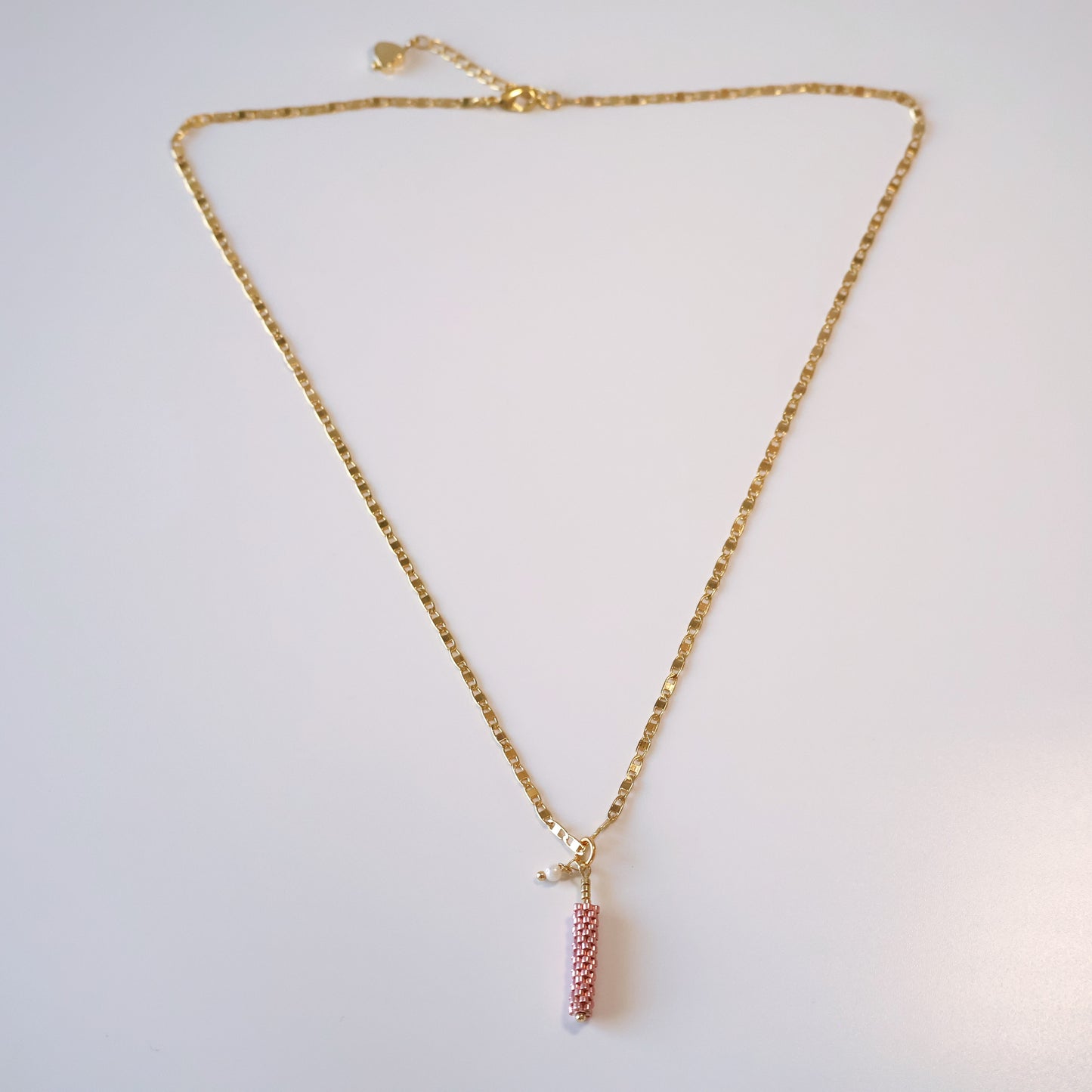 Olivia Delicate Necklace - Pink