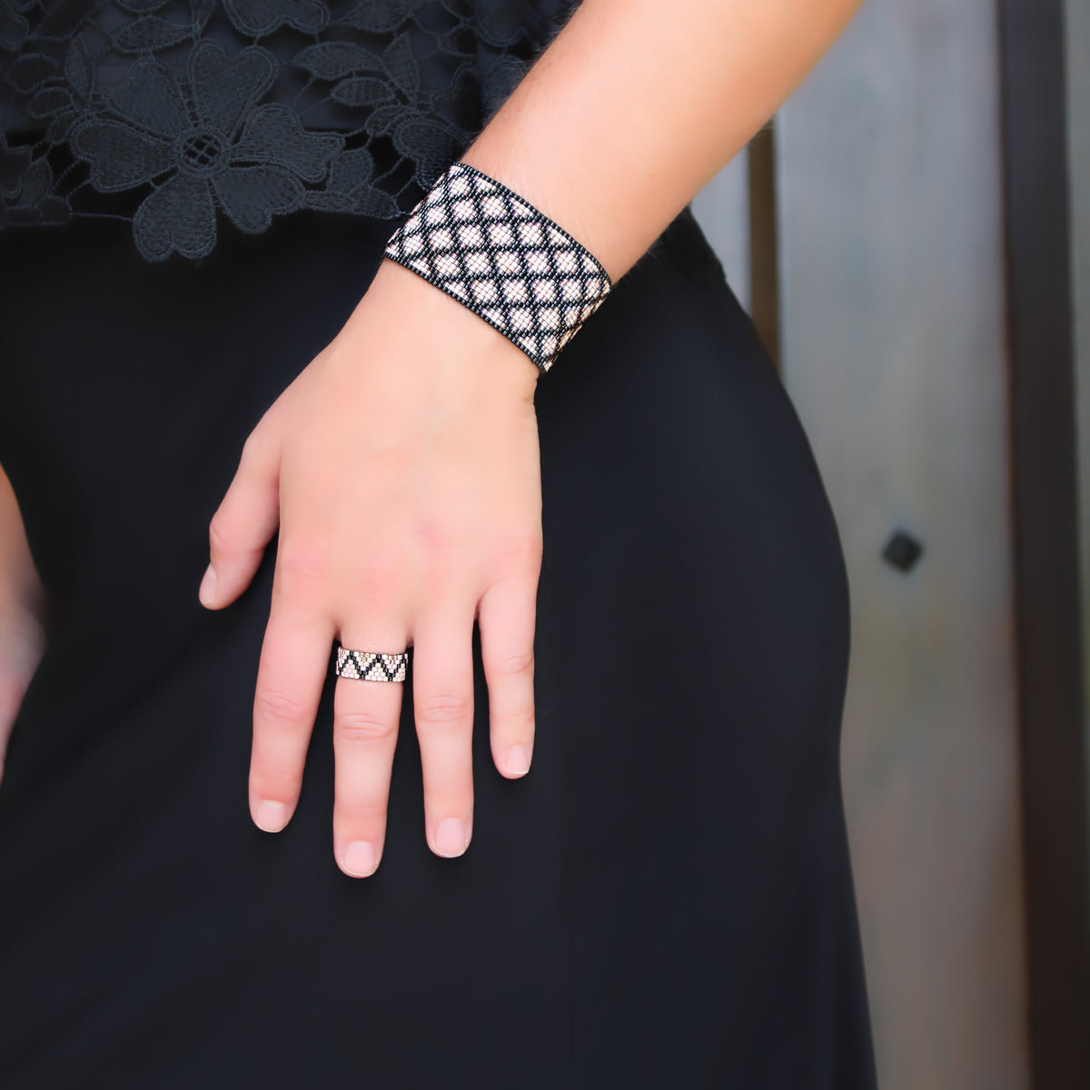 Elizabeth Bold Bracelet - Pink