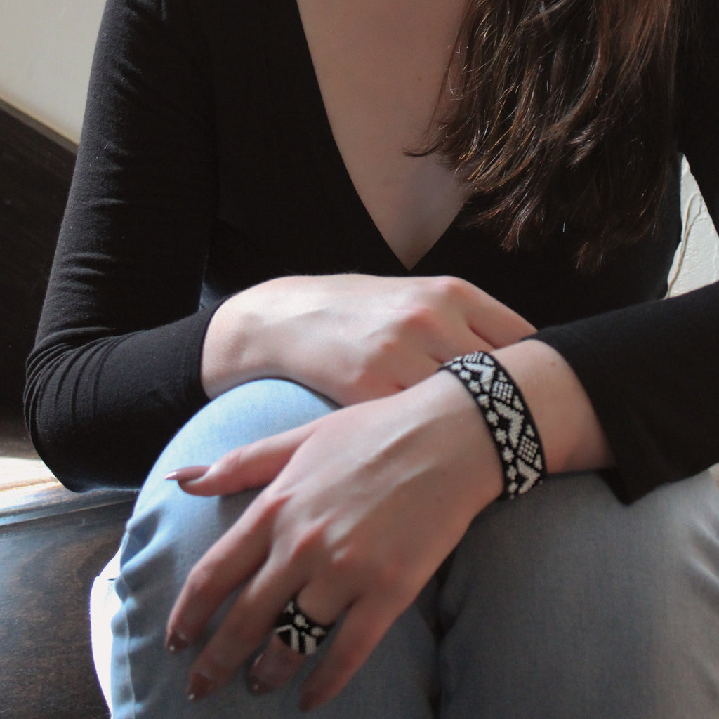 Jane Bold Ring - Black