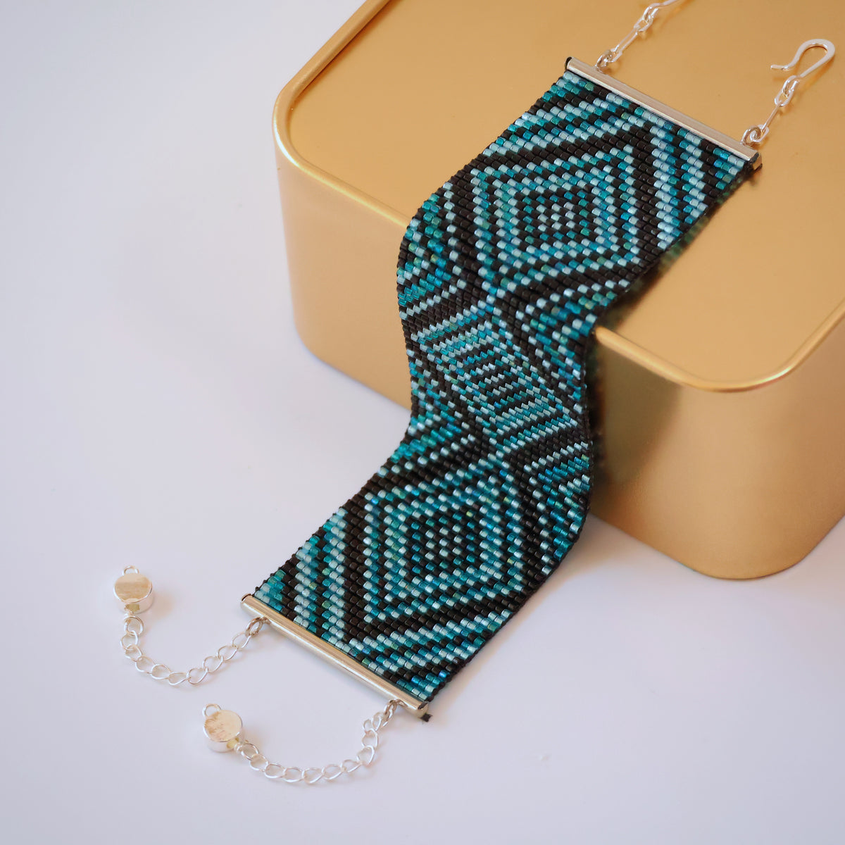 Joni Bold Bracelet - Turquoise & Black