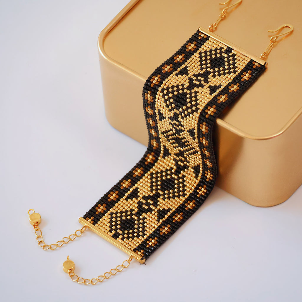 Madhavi Bold Bracelet - Gold & Black