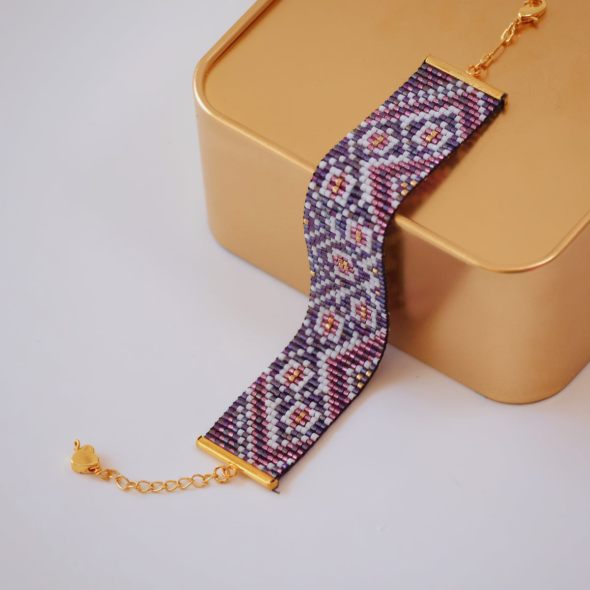 Gina Classic Bracelet - Purple & White