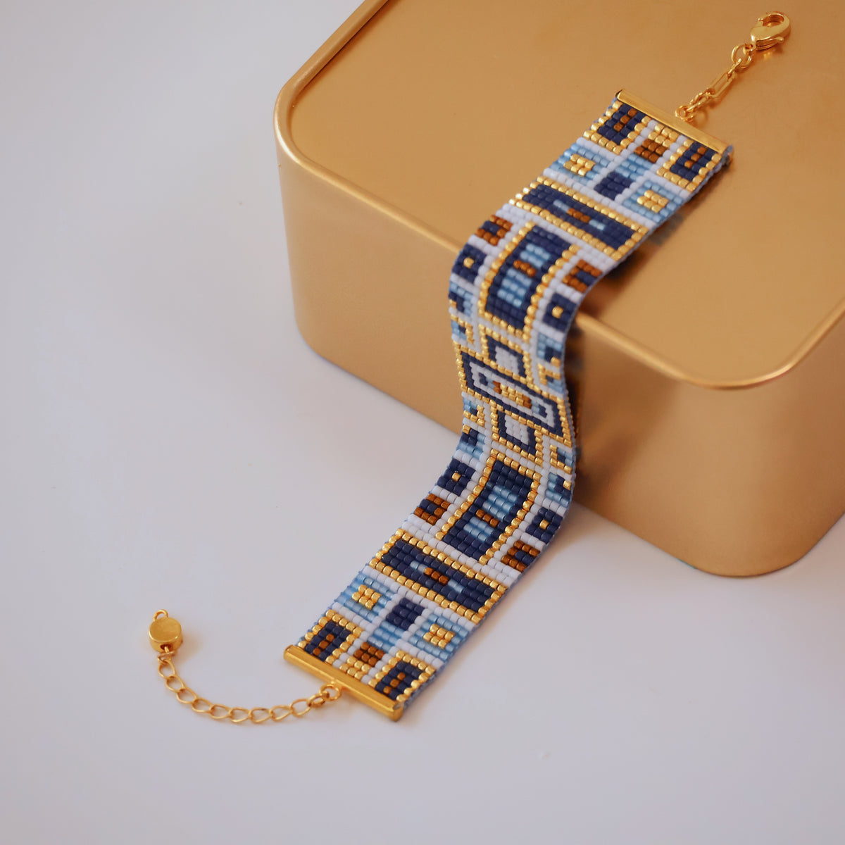 Raji Classic Bracelet - Blue & Gold