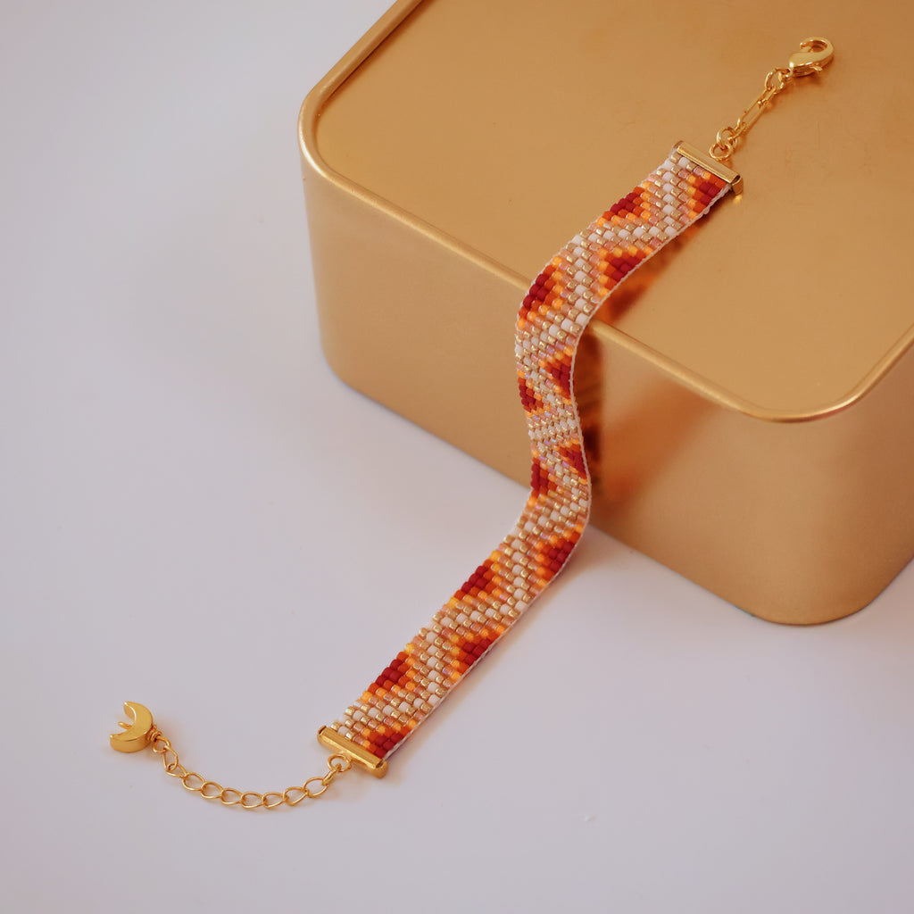 Amna Minimalist Bracelet - Red