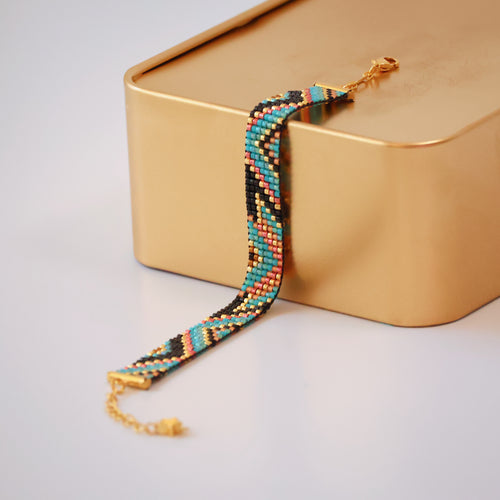 Lamiya Minimalist Bracelet - Pink & Turquoise