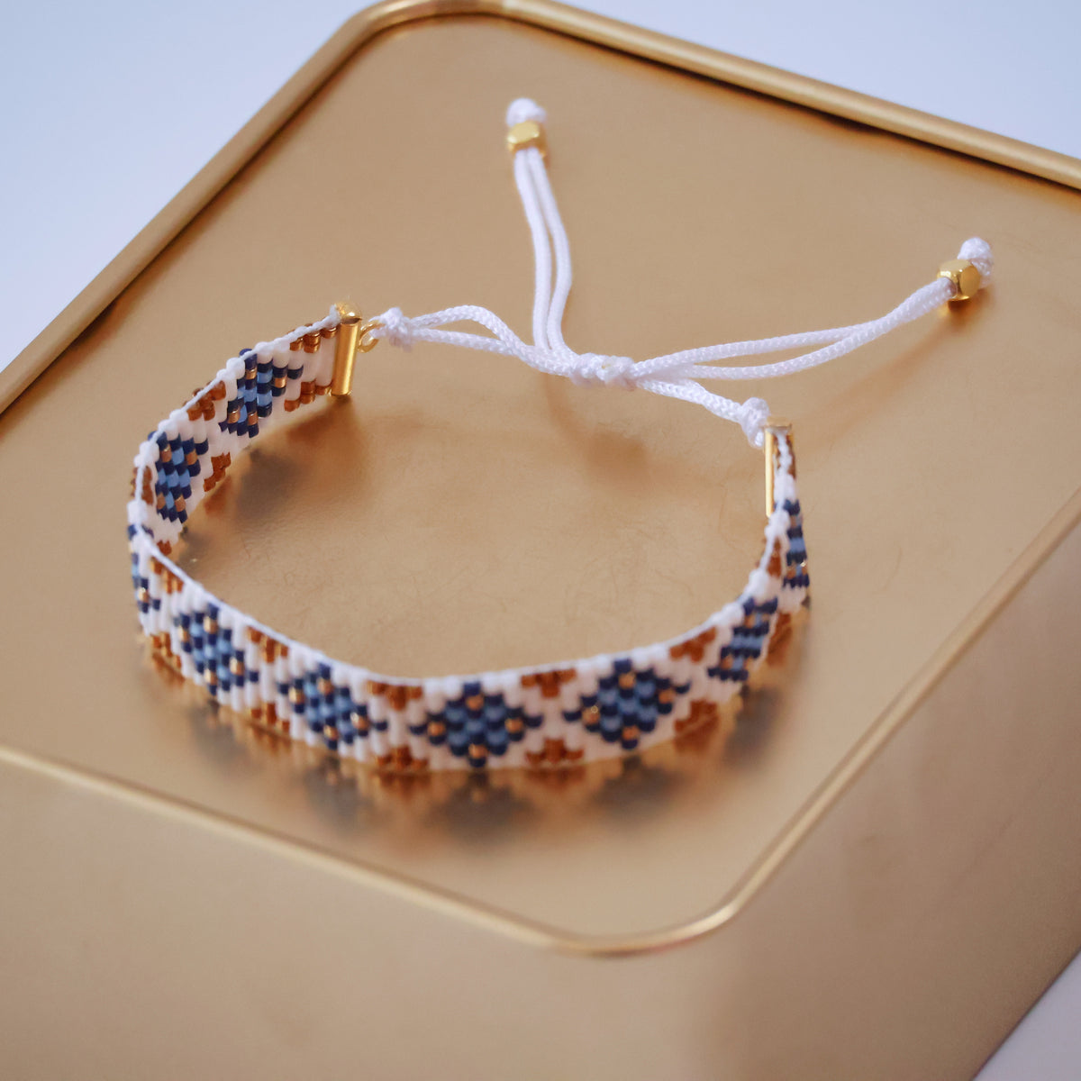 Kenzy Minimalist Bracelet - Blue