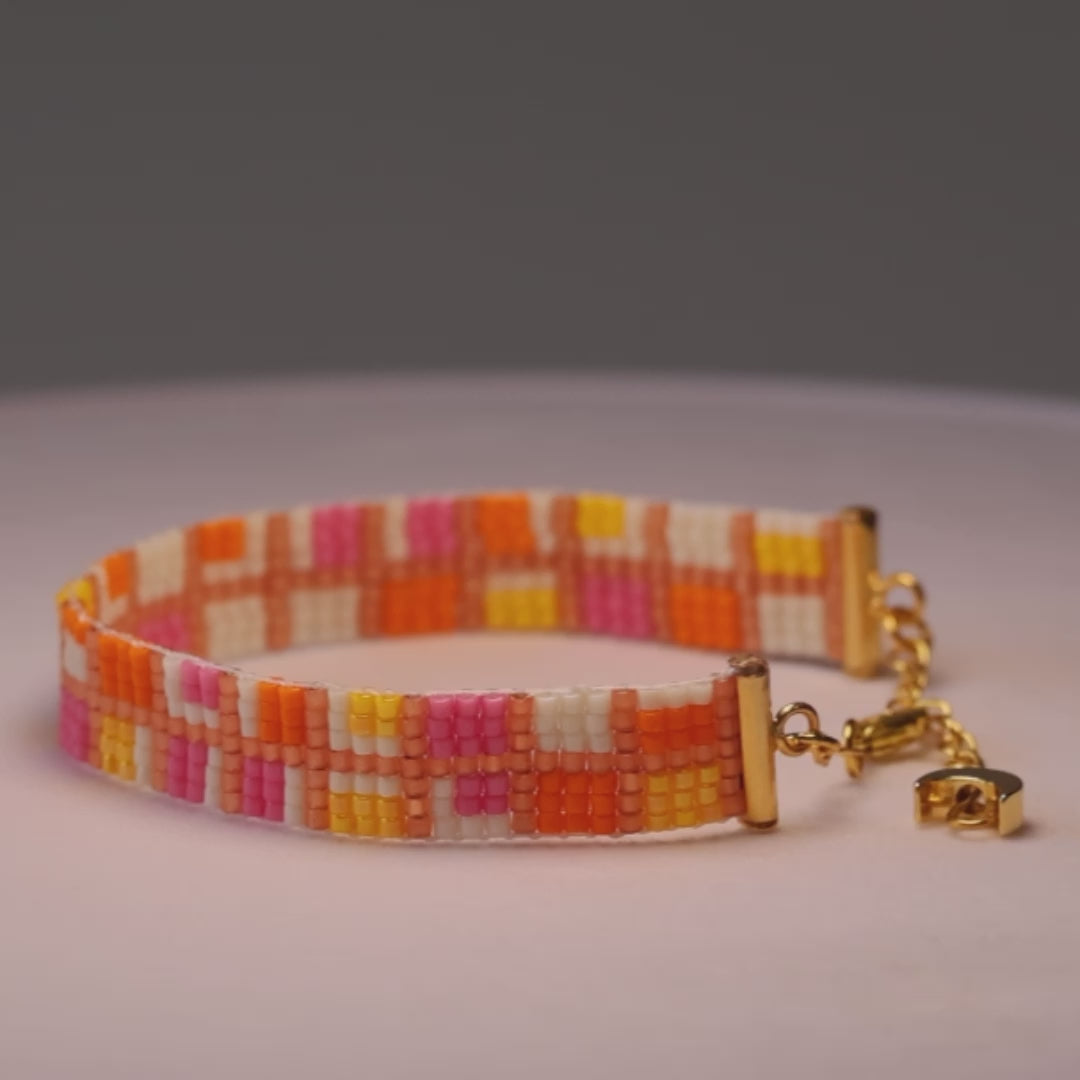 Carolina Minimalist Bracelet - Pink