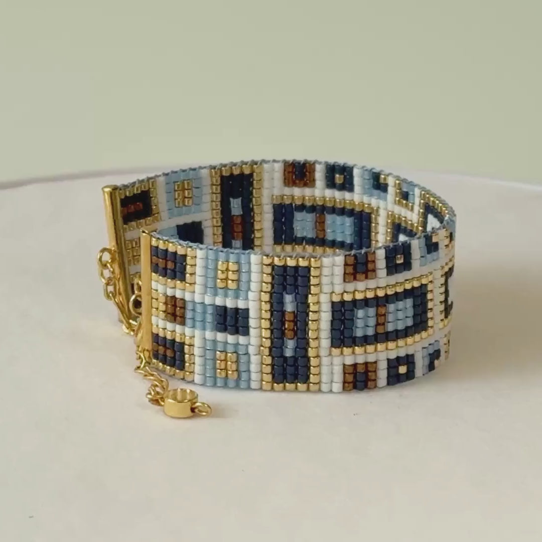 Raji Classic Bracelet - Blue & Gold