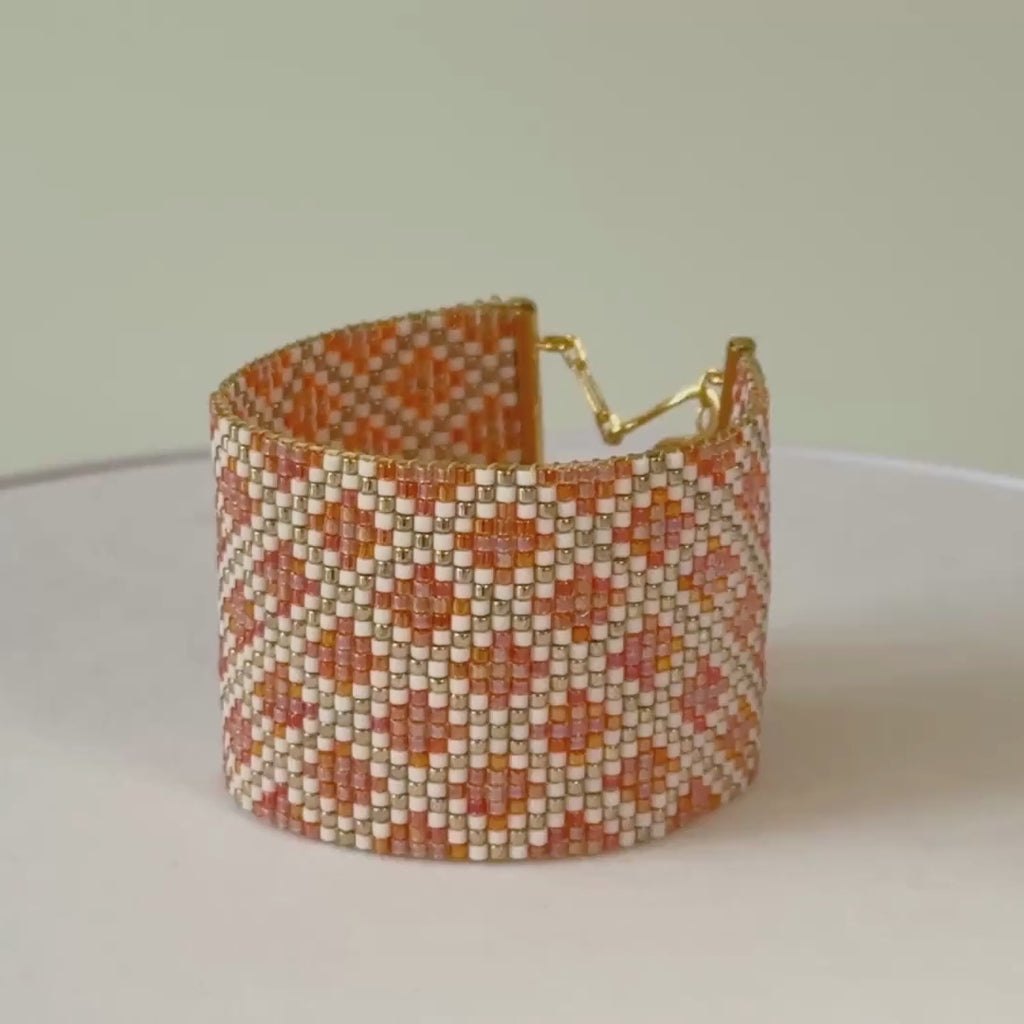 Elizabeth Bold Bracelet - Orange