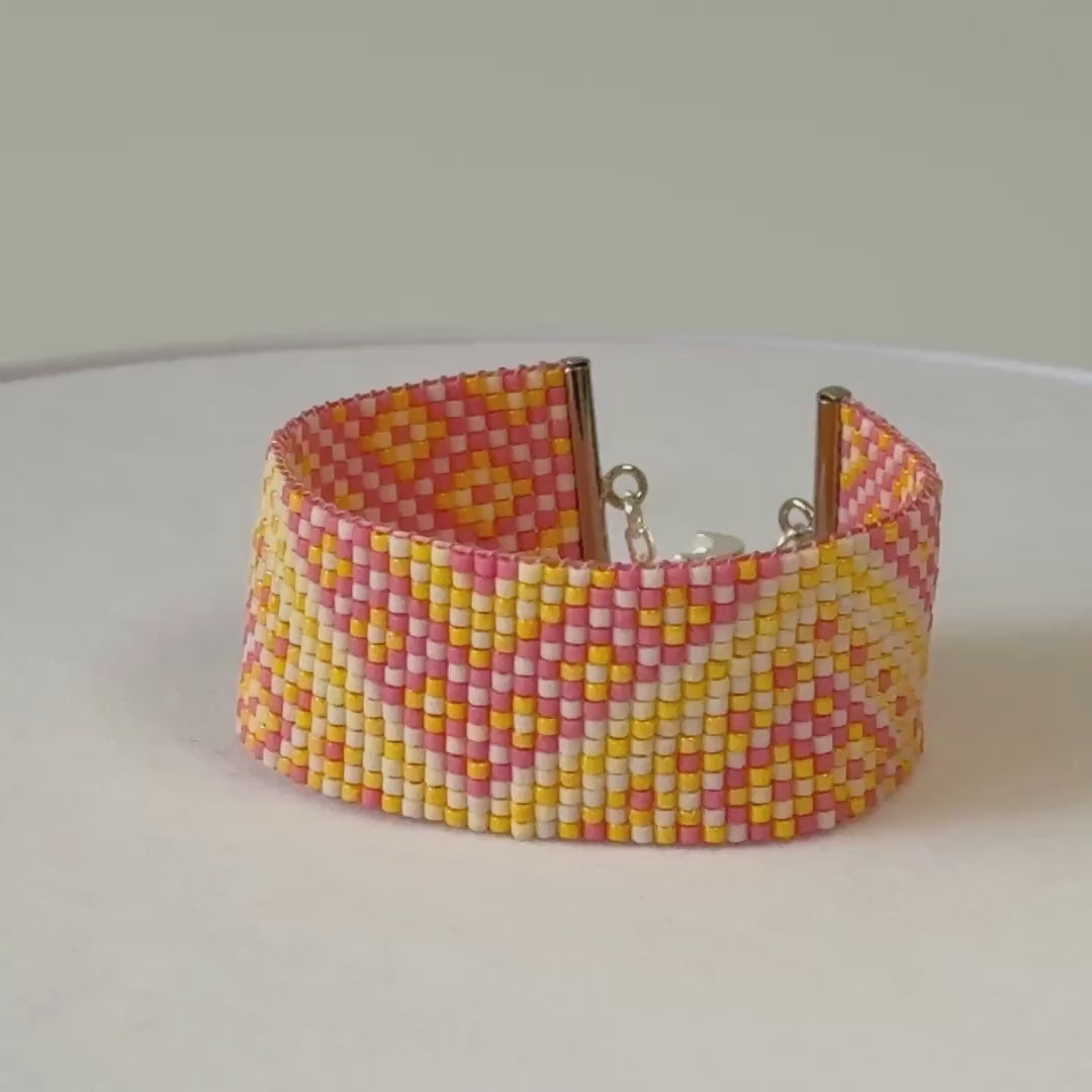 Diah Classic Bracelet - Pink & Yellow