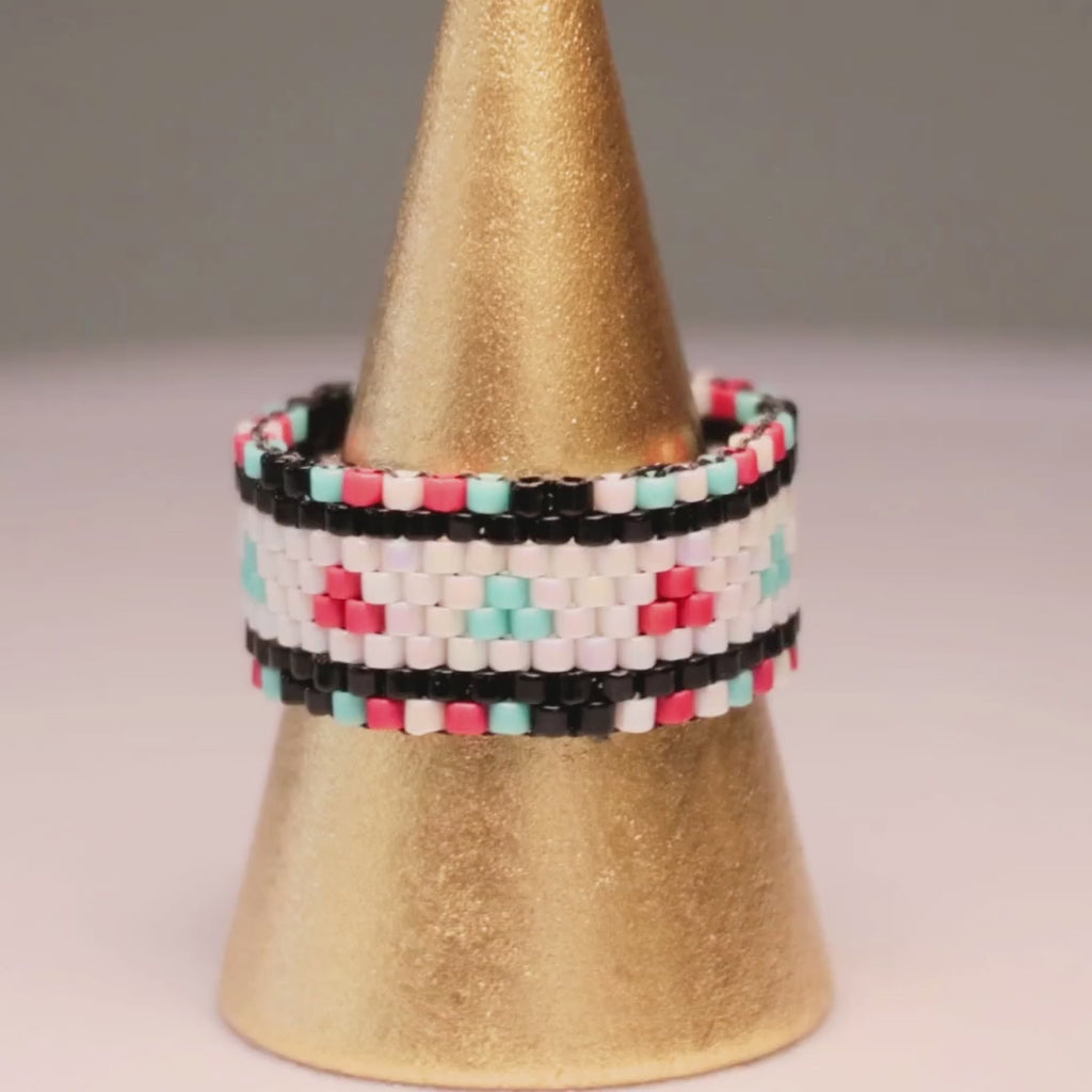 Karen Classic Ring