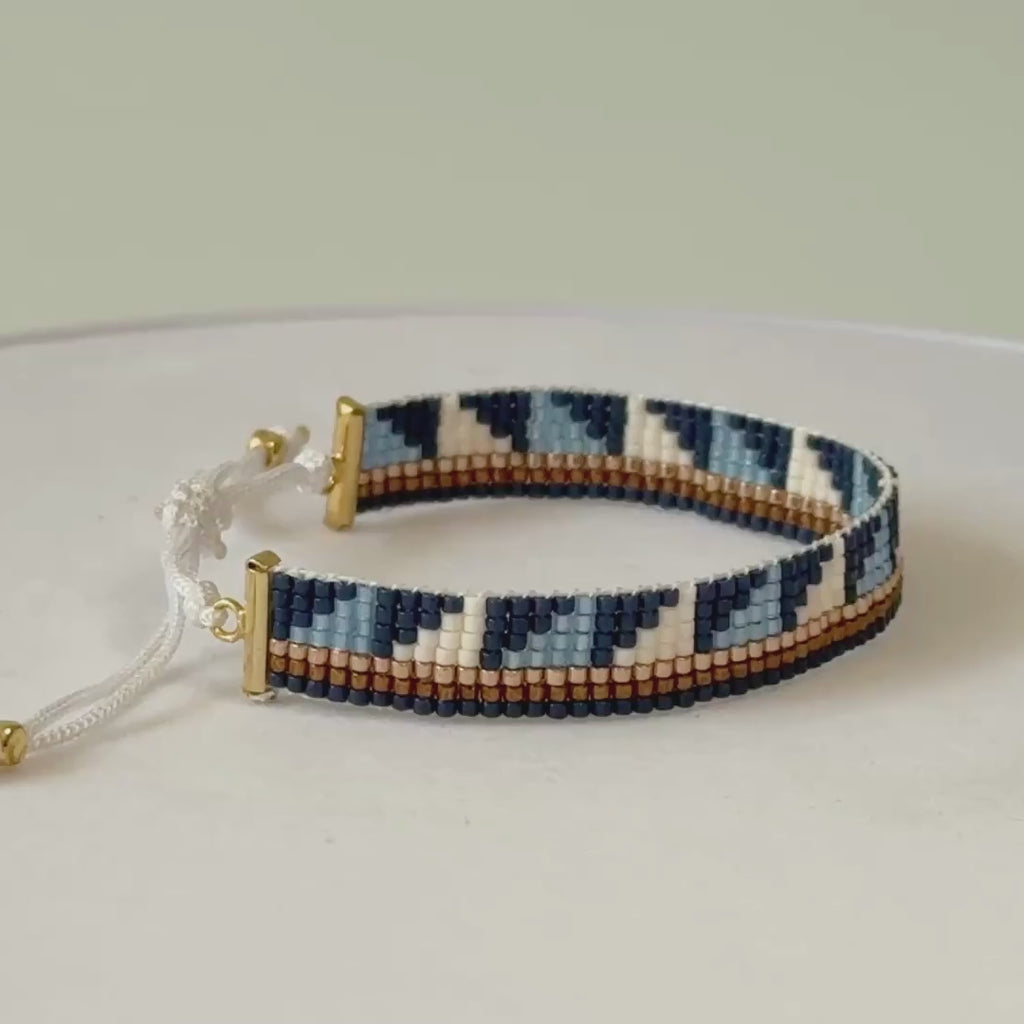 Michaela Minimalist Bracelet - Blue