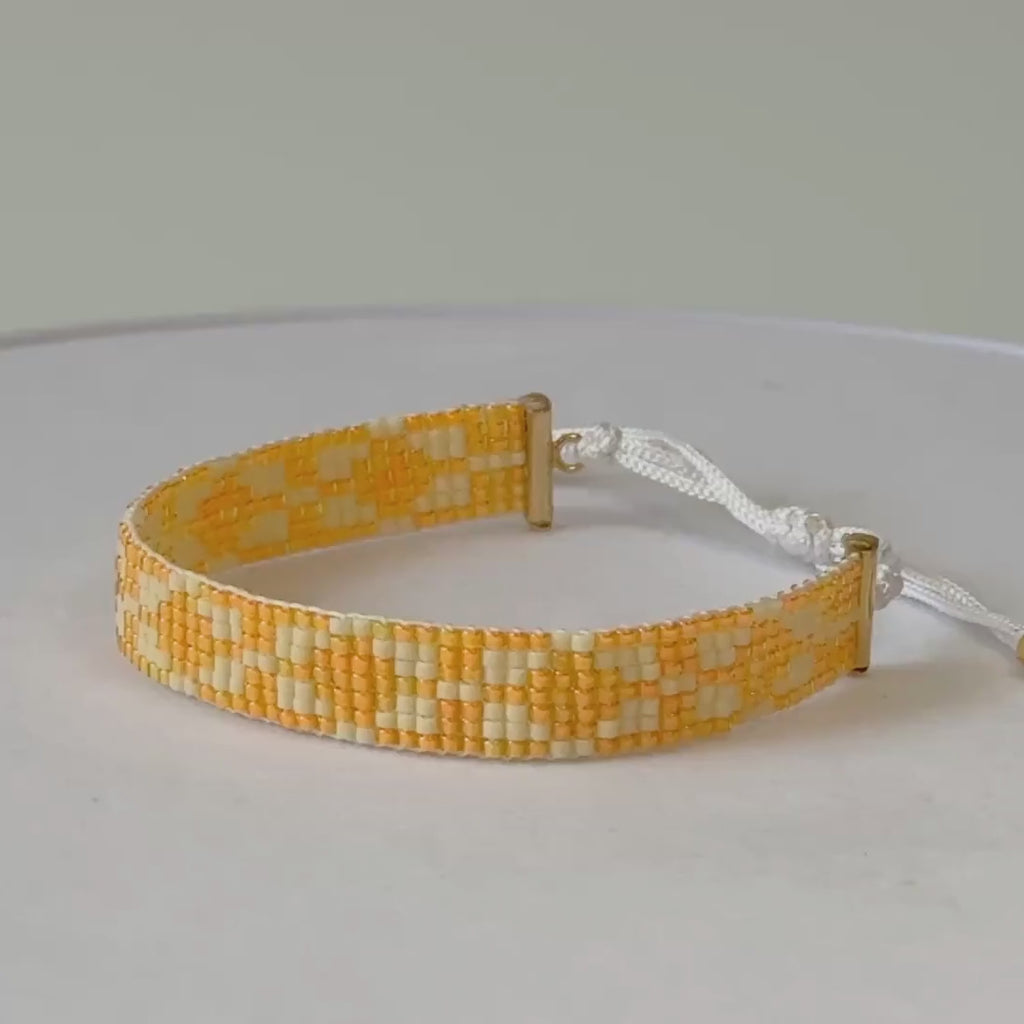 Bethany Minimalist Bracelet - Yellow