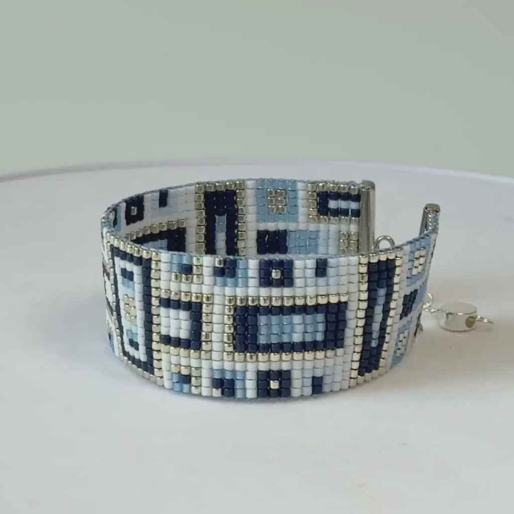 Raji Classic Bracelet - Blue & Silver