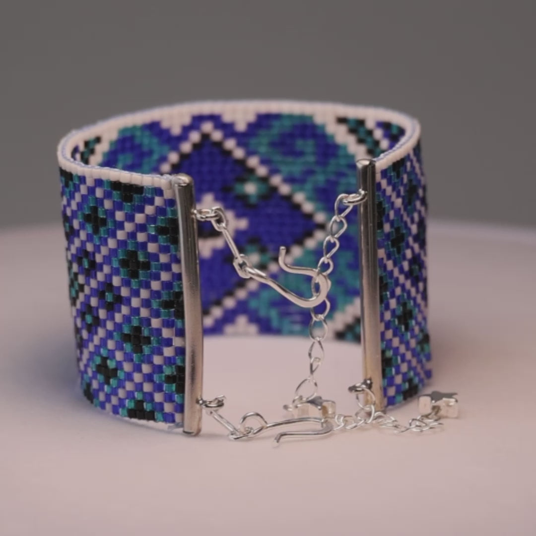Kanta Bold Bracelet - Blue